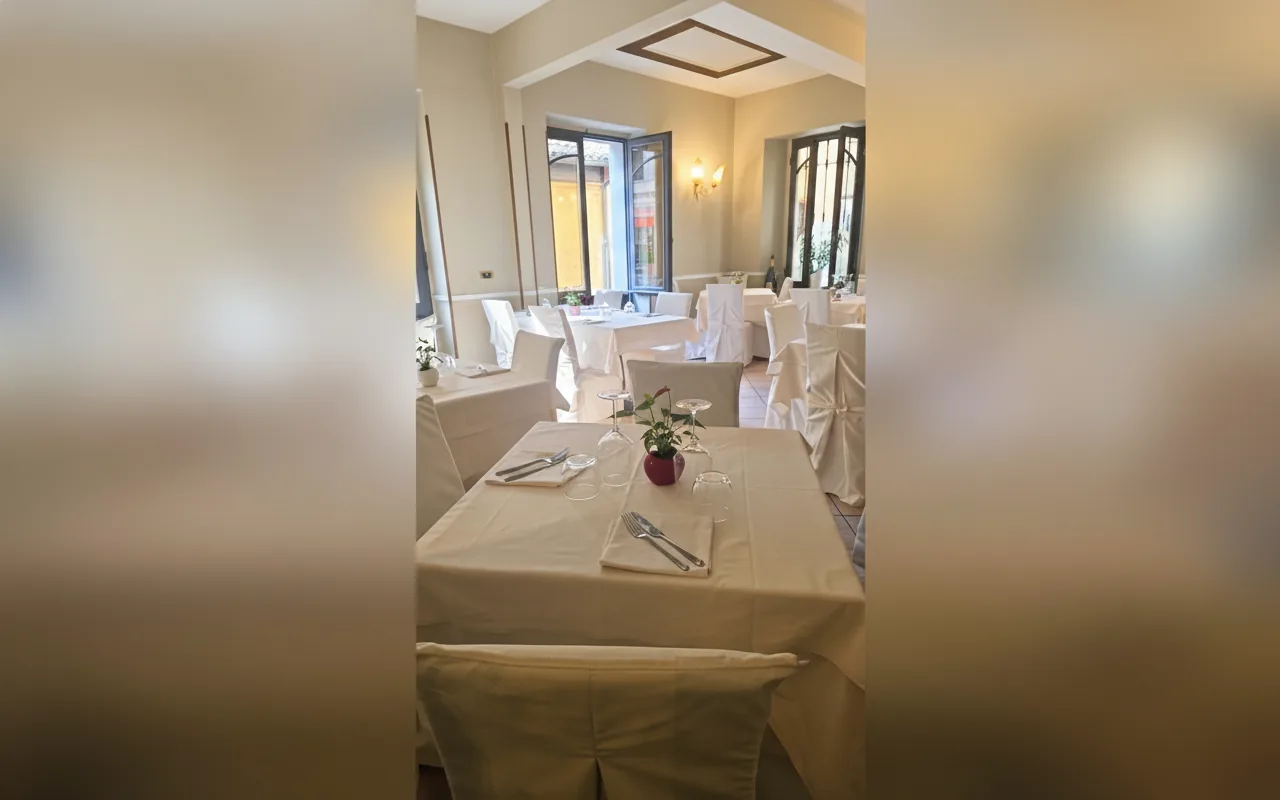 Camera di Rooms Vincanto, Salsomaggiore Terme (Emilia-Romagna) (foto 12)