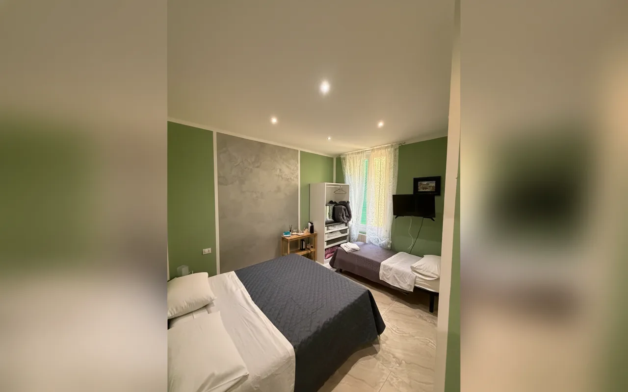 Camera con bagno privato — Rooms Vincanto, Salsomaggiore Terme (Emilia-Romagna) (foto 5)